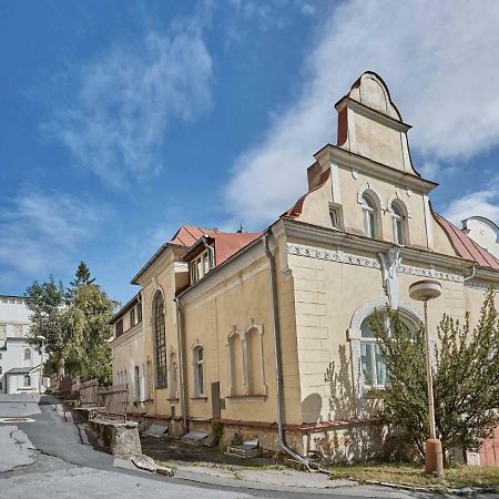 Apartman Villa Eiche Mariánské Lázně Esterno foto